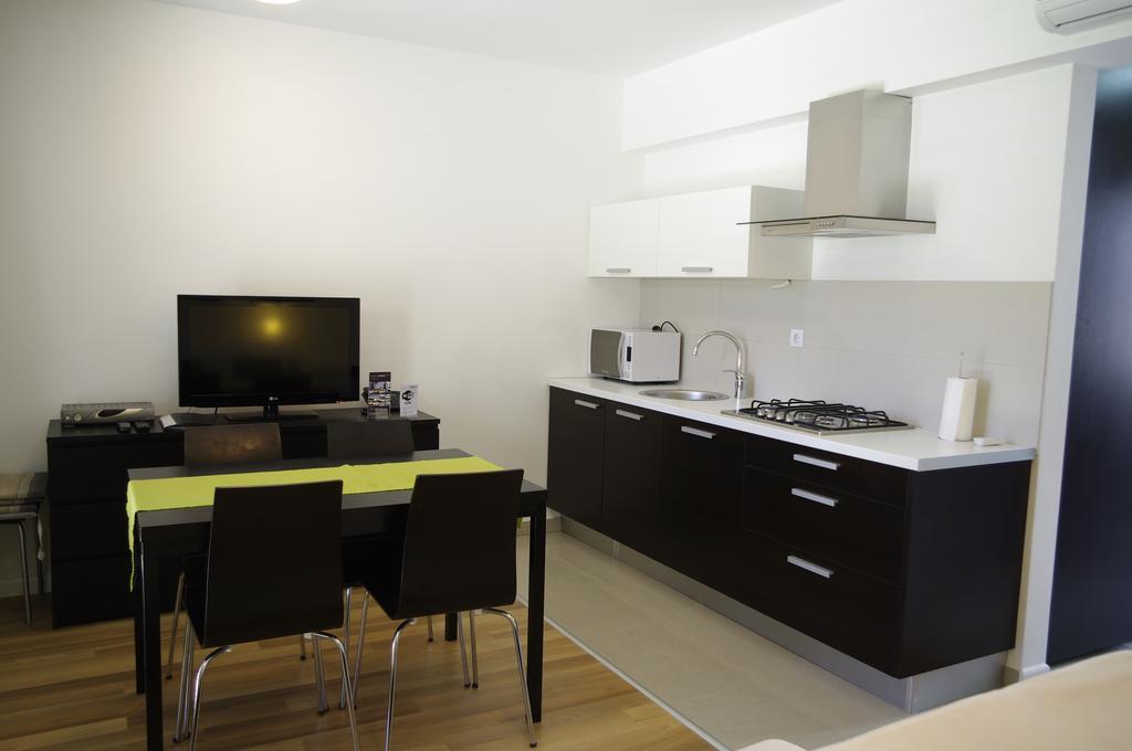 Santis10 Apartment *